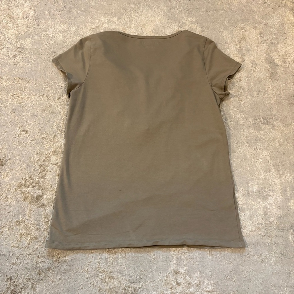 Ann Taylor Ruffle Button Front Tan Short Sleeve Tee Size Large - Picture 8 of 9